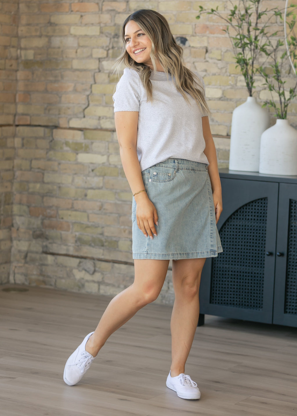 Things Between® Gray Stella Tee